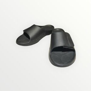 OOFOS OOahh Sport Flex LTD Recovery Slides Black | M9 W11 EU42